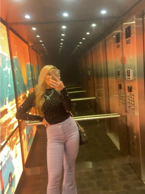 High Waisted Bell Bottom Jeans - Picture 3 of 3